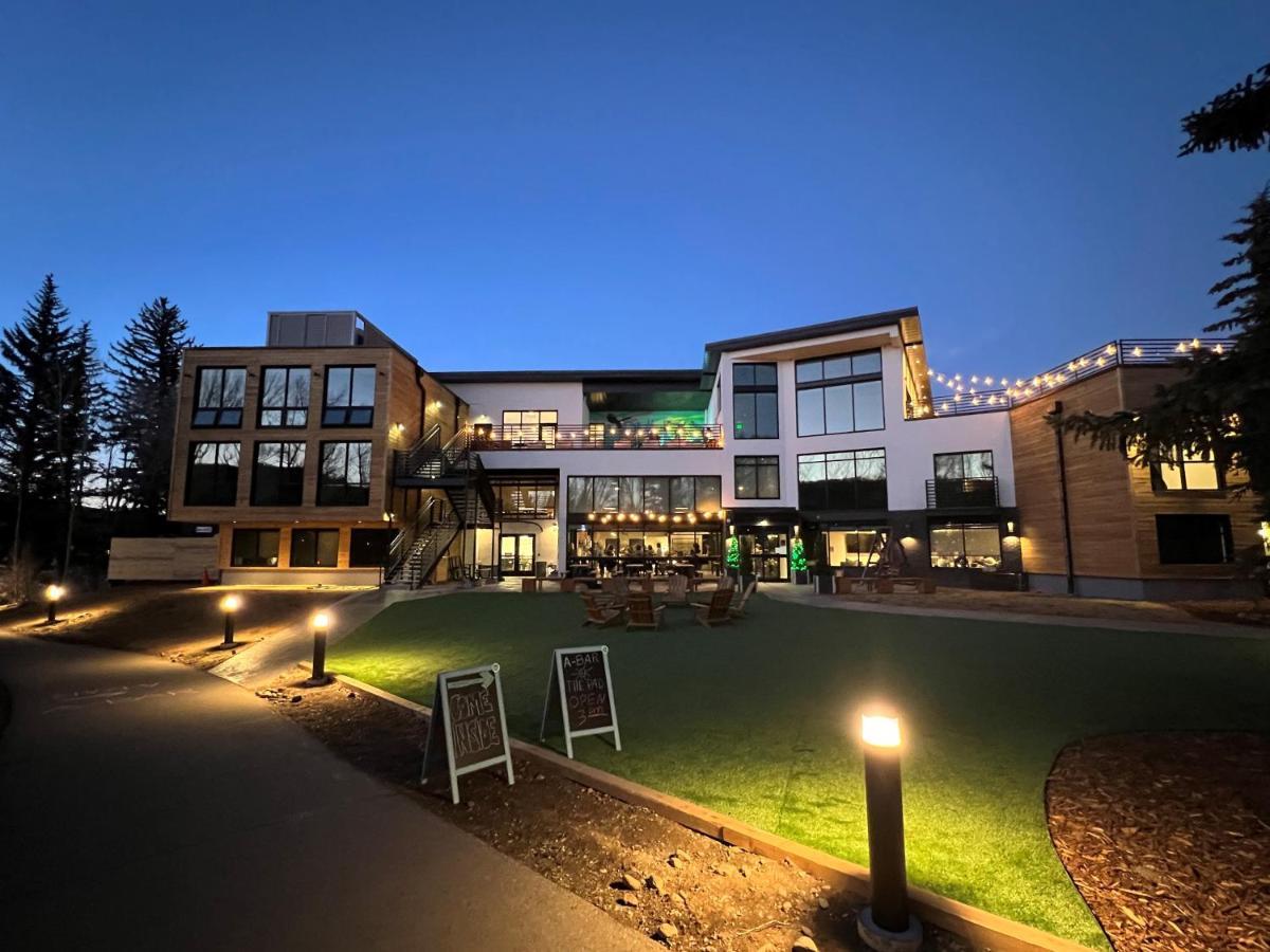 The Block Hotel & Commons Silverthorne Exteriör bild