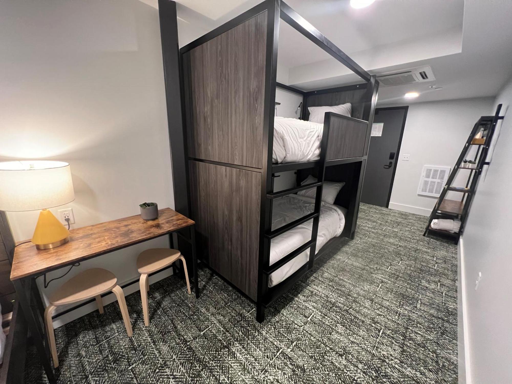 The Block Hotel & Commons Silverthorne Rum bild
