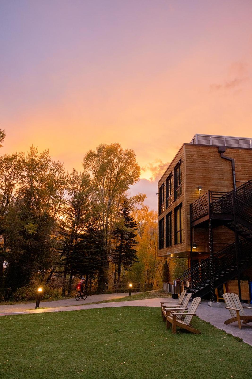 The Block Hotel & Commons Silverthorne Exteriör bild
